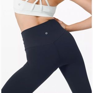 NWT Lululemon high rise align leggings size 6, 25”